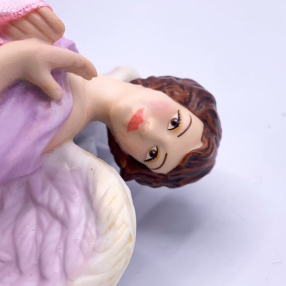 Hallmark Keepsake 2004 Angel of Compassion Collectible Christmas Ornament in Box - Picture 5 of 6